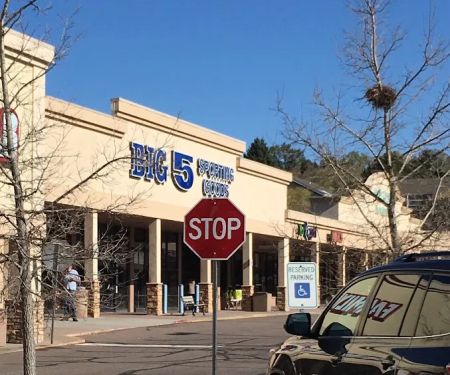 Big 5 Sporting Goods