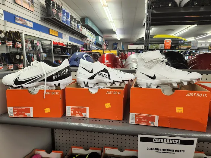 Big 5 Sporting Goods Picture 3