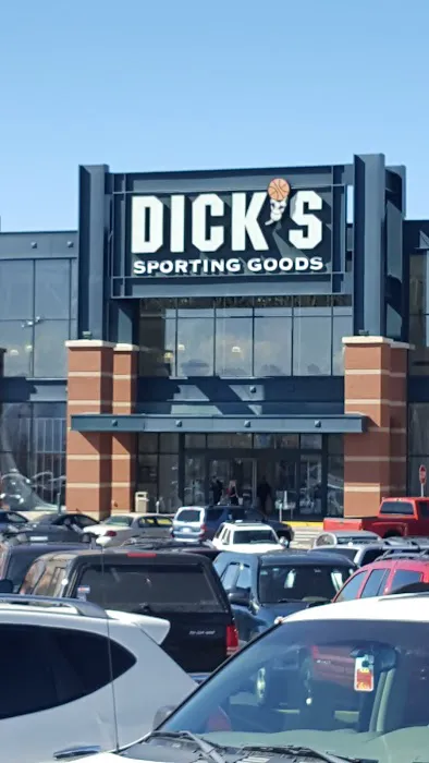 DICK'S Sporting Goods Picture 7
