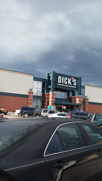 DICK'S Sporting Goods Picture 10