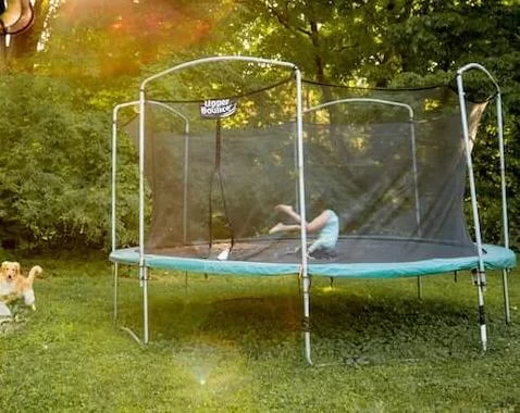 Trampoline Safety Gear: What You Really Need for Safe Jumping