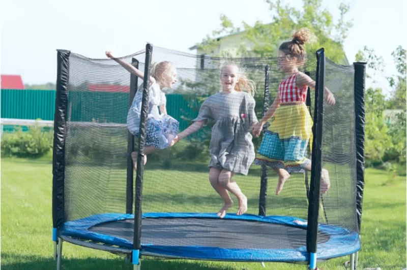 15 Fun Trampoline Games to Play with Your Kids for Family Bonding and Active Learning