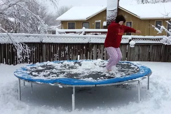 How to Winterize Your Trampoline: Tips for Cold Weather Storage